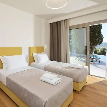 Villa Infinity By Vintage Travel Chlomos