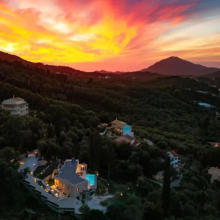 Villa Infinity By Vintage Travel
