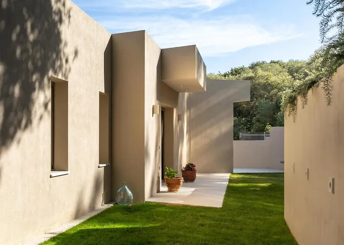 Infinity By Vintage Travel